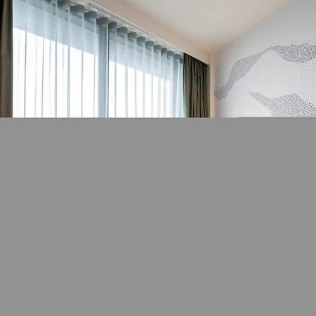 Voco Brussels North By Ihg Otel Vilvoorde